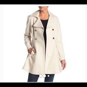White jacket pea coat